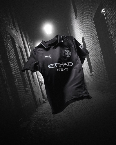 Manchester City 2025/26 Away Jersey – Midnight Edition