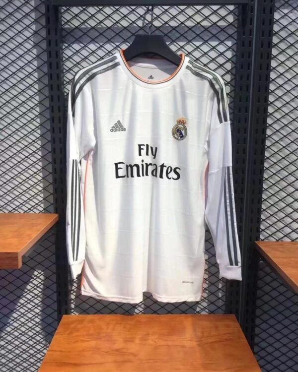 RETRO FULL SLEEVES REAL MADRID HOME 2013/14