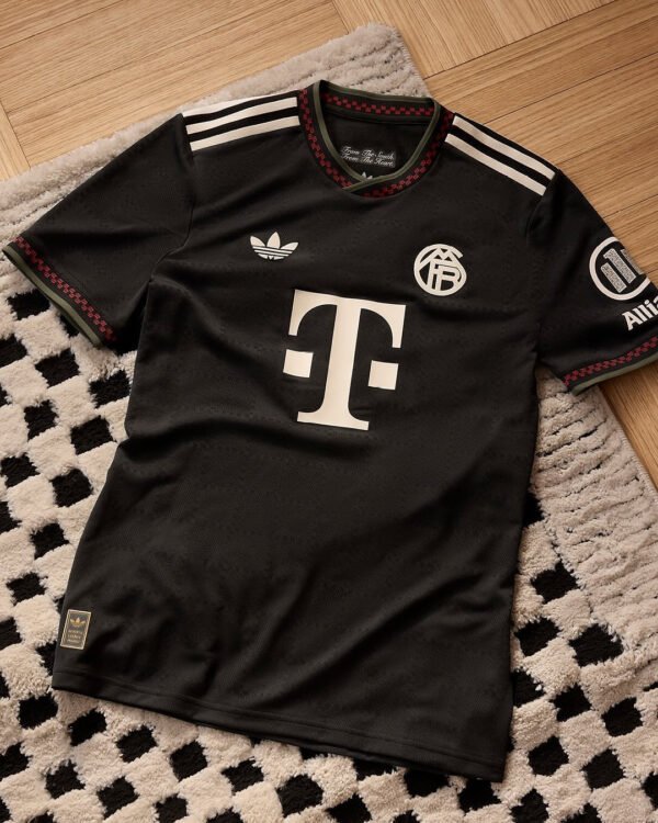 Bayern Munich 2025/26 Third Jersey